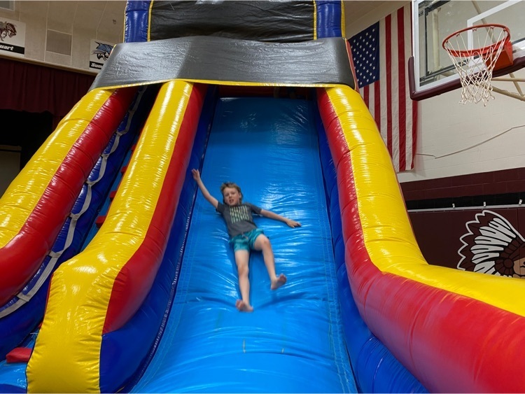 3rd and 4th grade bounce house